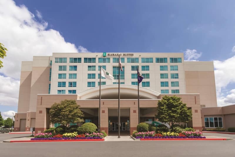Embassy Suites by Hilton Portland Airport — photo 1