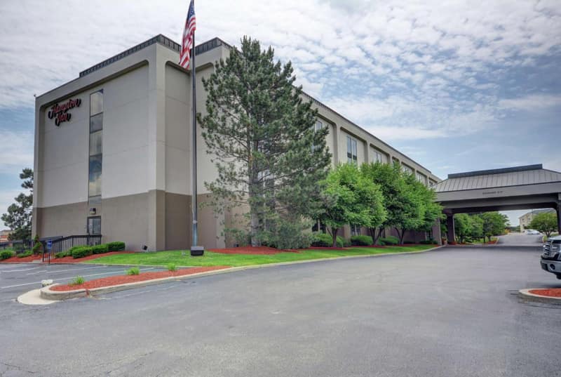 Hampton Inn by Hilton Indianapolis-South — building