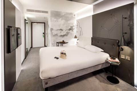 ibis Styles London Southwark - near Borough Market — hotel room