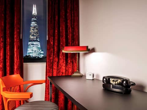 ibis Styles London Southwark - near Borough Market — hotel room