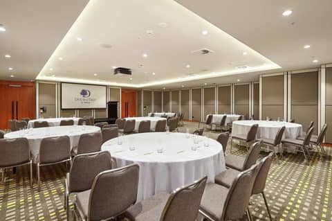 Doubletree By Hilton Perth Northbridge — photo 9