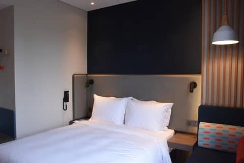 Holiday Inn Express Shanghai Gubei by IHG — photo 8