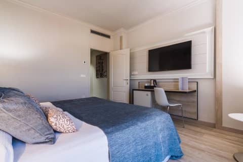 Salles Hotel Málaga Centro — hotel room