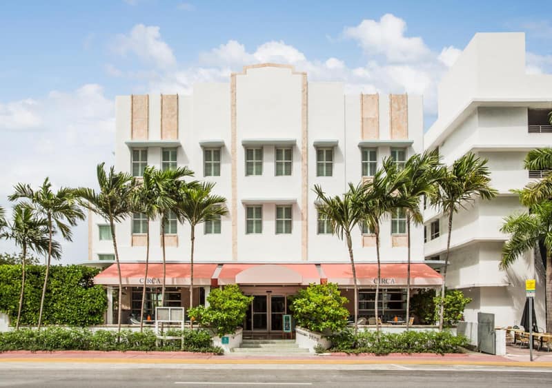 Circa 39 Miami Beach — building