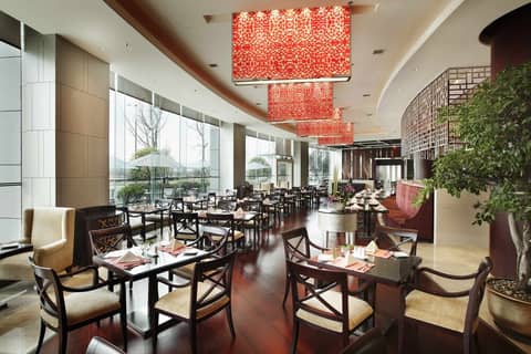 Holiday Inn Chengdu Century City-EastTower by IHG — photo 2