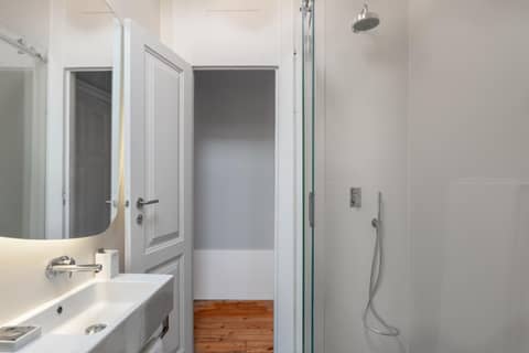 The White Box Boutique House — bathroom