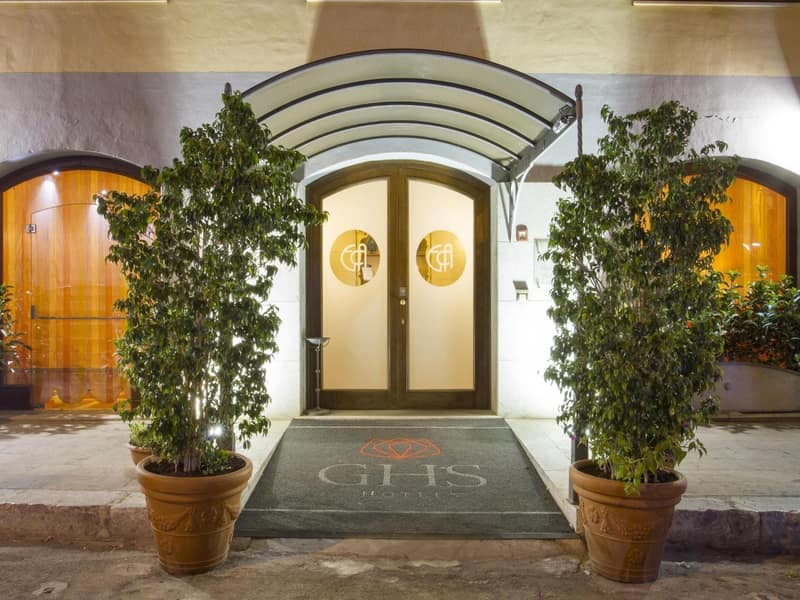 Hotel Vecchio Borgo — building