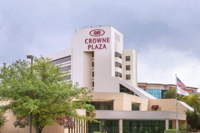 Crowne Plaza Virginia Beach Town Center by IHG — photo 1