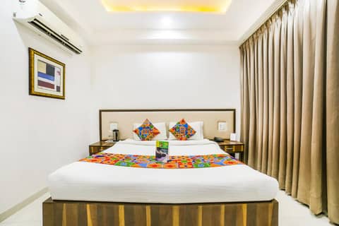FabHotel Prime Sapphire Inn — hotel room