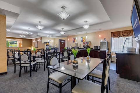 SureStay by Best Western Charlotte Matthews — photo 2