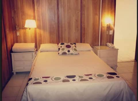 Hotel Fundador — bedroom