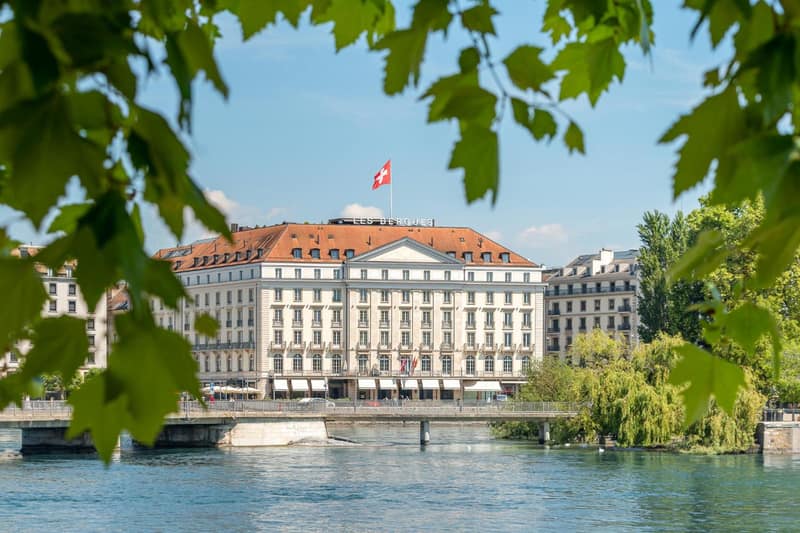Four Seasons Hotel des Bergues Geneva — building
