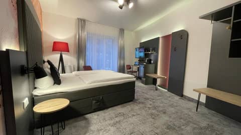 SMARTY Cologne Dom Hotel - Boardinghouse - KONTAKTLOSER SELF CHECK-IN — photo 3