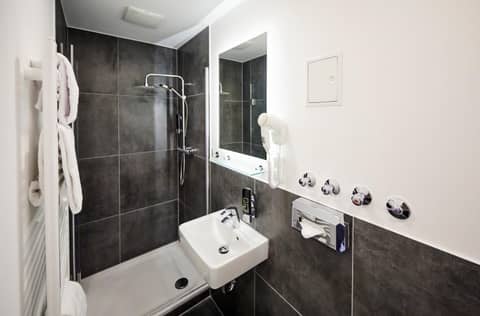 SMARTY Cologne Dom Hotel - Boardinghouse - KONTAKTLOSER SELF CHECK-IN — photo 5