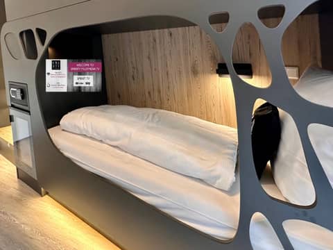 SMARTY Cologne Dom Hotel - Boardinghouse - KONTAKTLOSER SELF CHECK-IN — photo 8