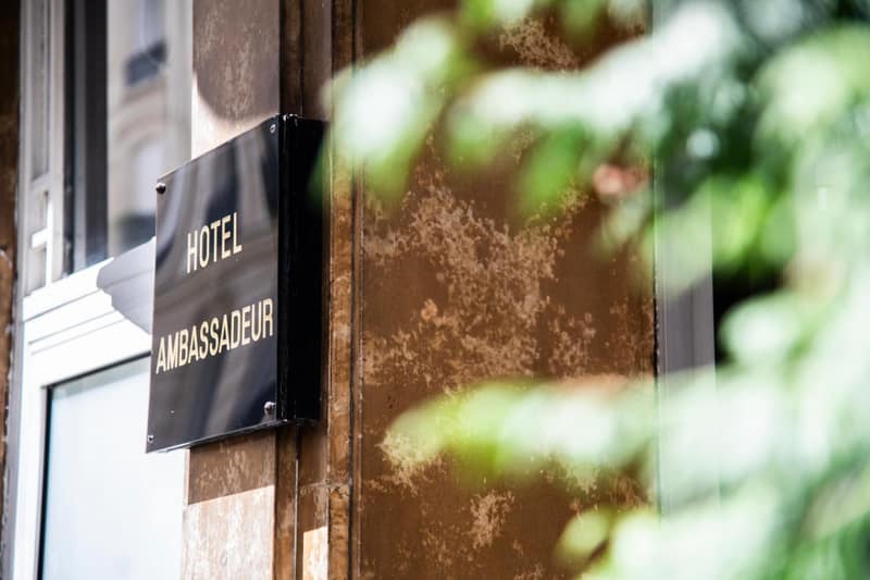 Hôtel Ambassadeur — building