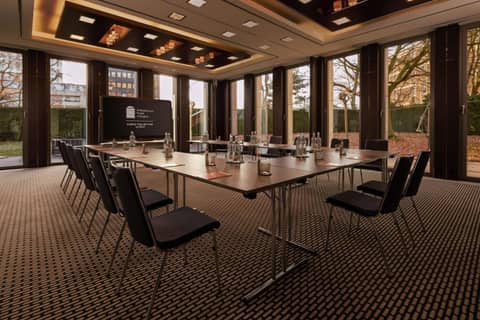 Wasserturm Hotel Cologne, Curio Collection by Hilton — photo 4