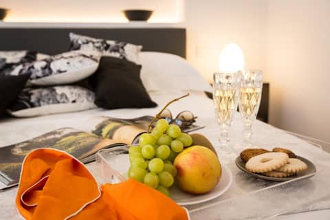Palermo In Suite Aparthotel — hotel room