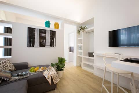 Palermo In Suite Aparthotel — hotel room