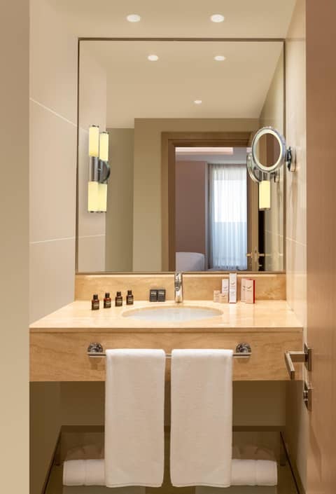 Mövenpick Hotel Istanbul Bosphorus — photo 7