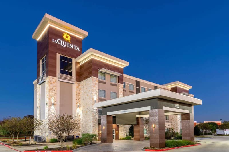La Quinta by Wyndham Houston NW Beltway8/WestRD — building