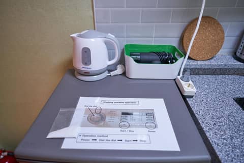 Seoul Station R Guesthouse — kitchen