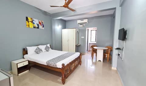 Jackson's Beach House Calangute — hotel room