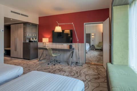 Hilton Geneva Hotel and Conference Centre — photo 5
