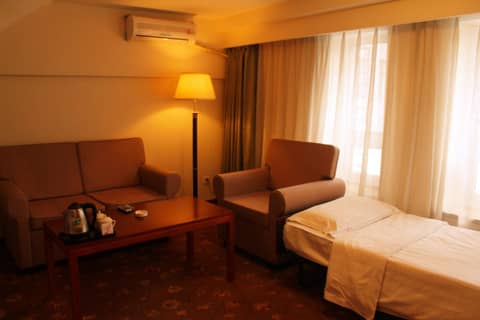 King Parkview Hotel — photo 9
