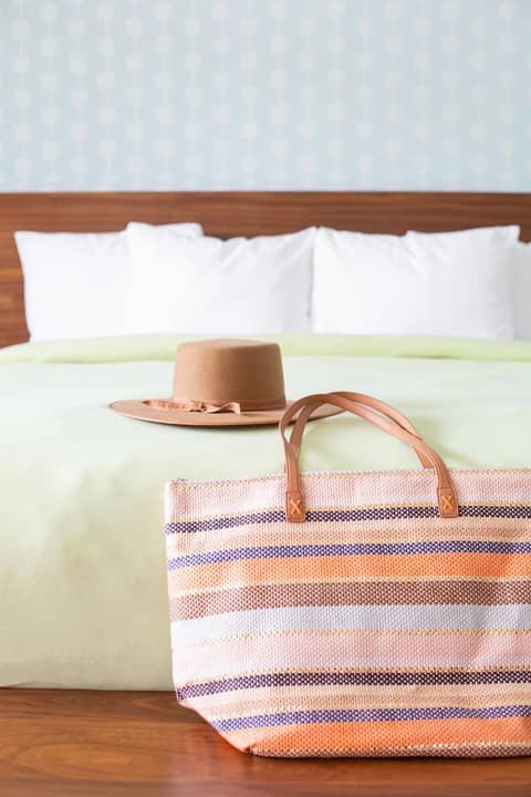 The Skylark, a Palm Springs Hotel — bedroom