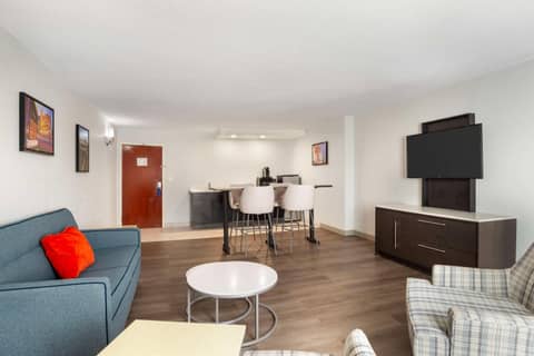 Best Western Premier Richmond City Gateway — photo 3