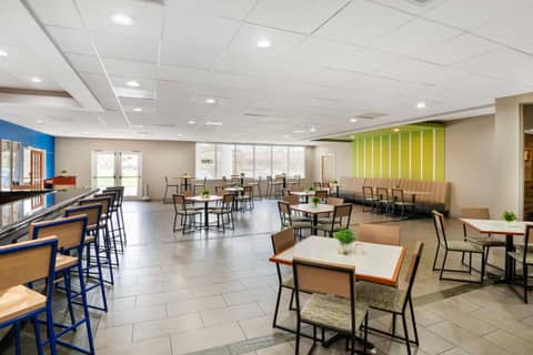 Best Western Premier Richmond City Gateway — photo 8