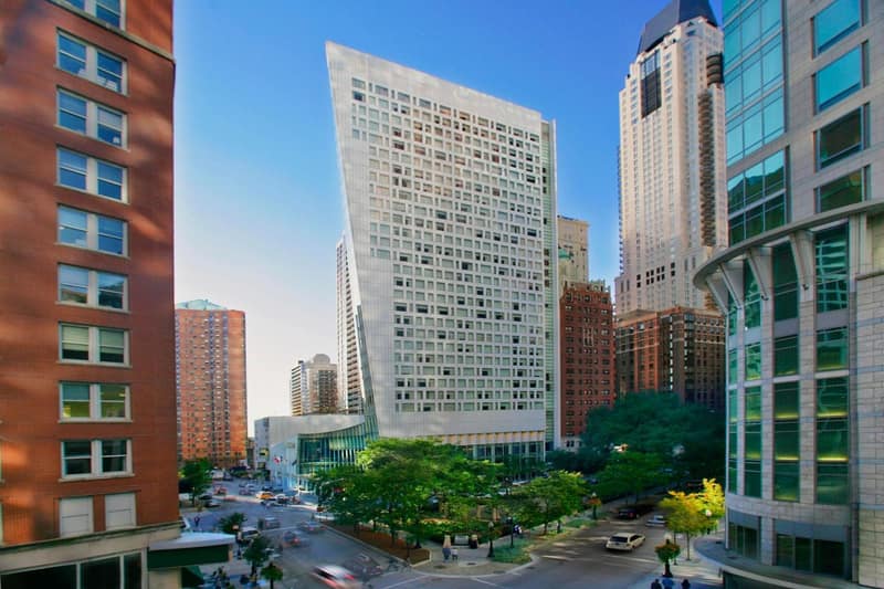 Sofitel Chicago Magnificent Mile — building