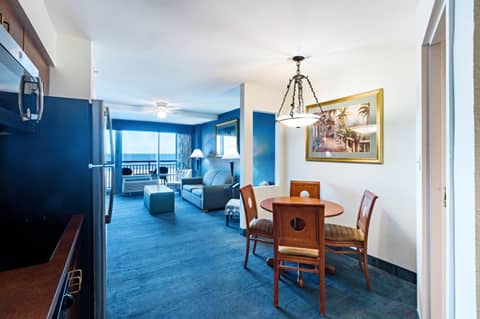 Ocean Sands Resort, Oceanfront, Virginia Beach by Vacatia — photo 7