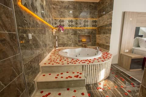 Elanis Suites — photo 3