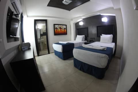 Hotel Portonovo Plaza Malecon — photo 2