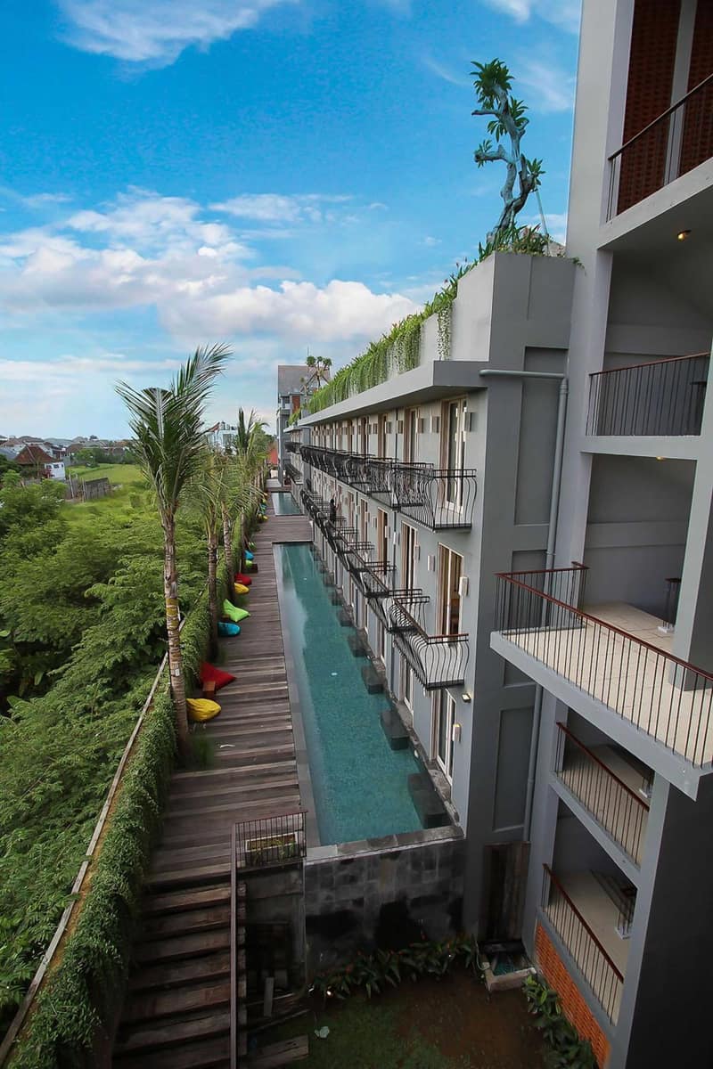 FRii Bali Echo Beach — building