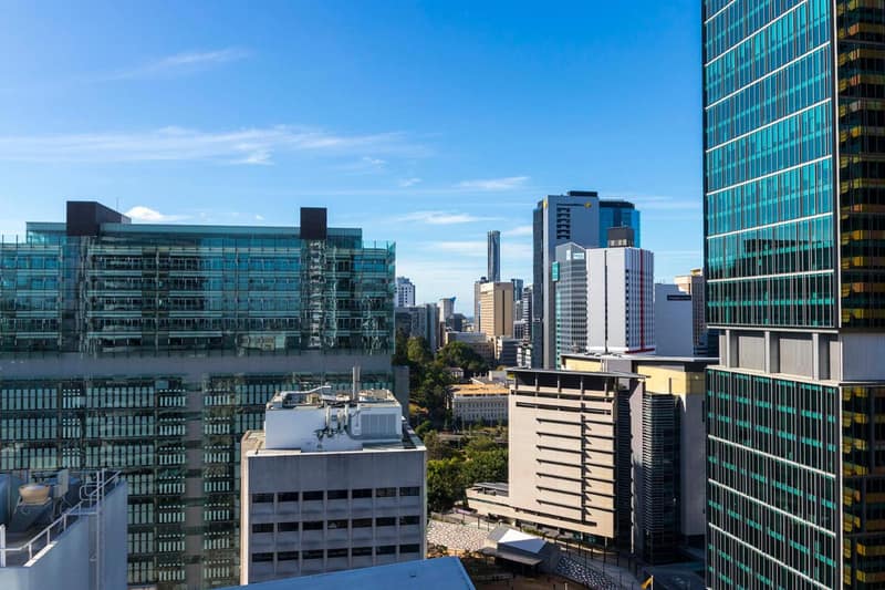 Evolution Apartments — building