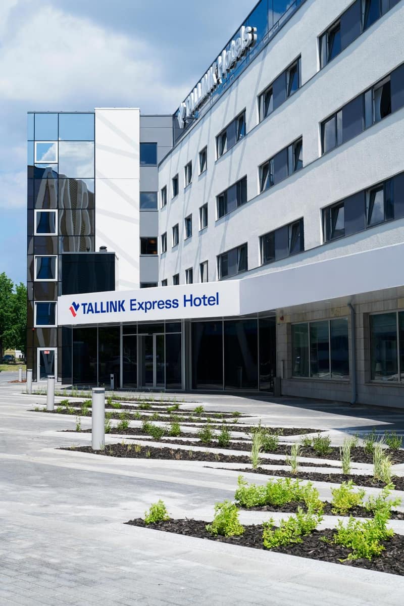 Tallink Express Hotel — building