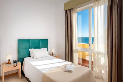 Hotel Santa Catarina Algarve — hotel room