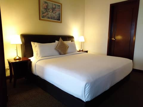 Grand Service Apartment @ Times Square — photo 8