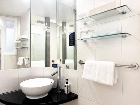 Holiday Inn Express Hong Kong Causeway Bay by IHG — photo 9