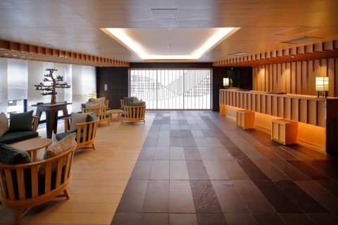 SH by the square hotel Kyoto Kiyamachi — hotel reception