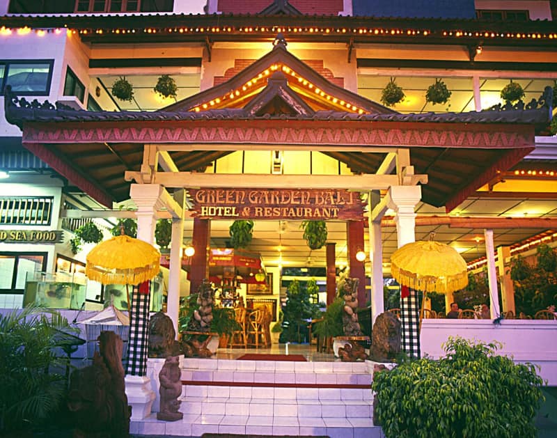 Green Garden Hotel — building