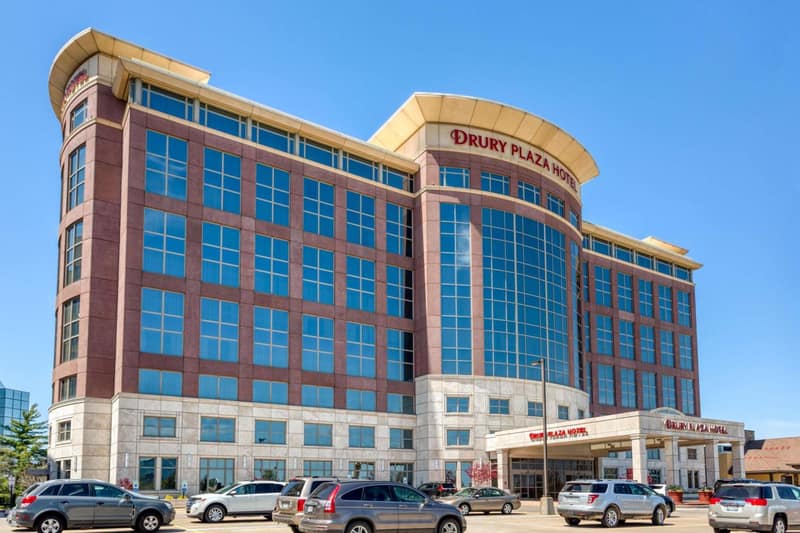 Drury Plaza Hotel St. Louis Chesterfield — building