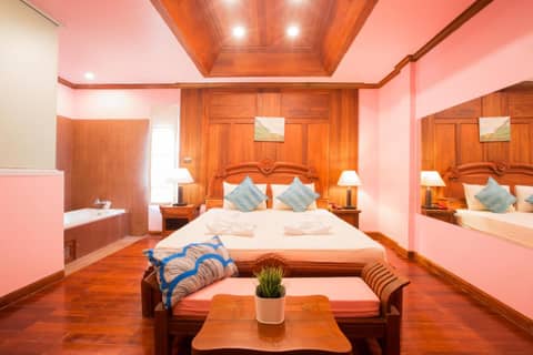 S48 Hotel — hotel room