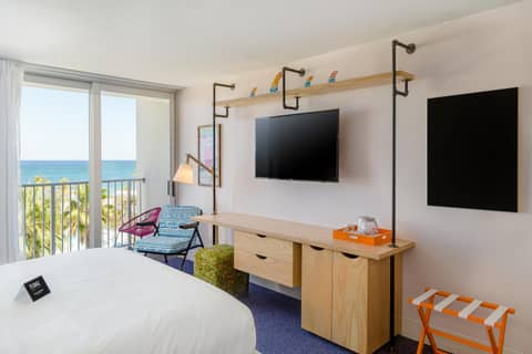 Plunge Beach Resort — photo 7