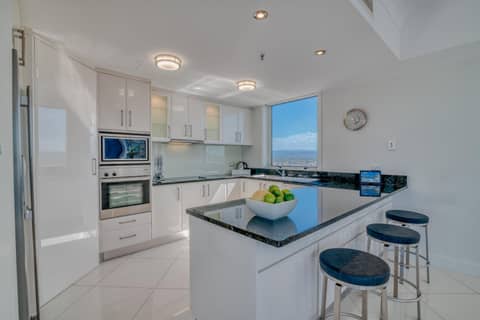 Bel Air on Broadbeach - Official — photo 3