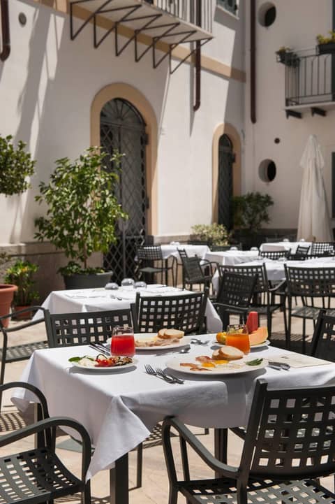 Palazzo Brunaccini Boutique Hotel — photo 3