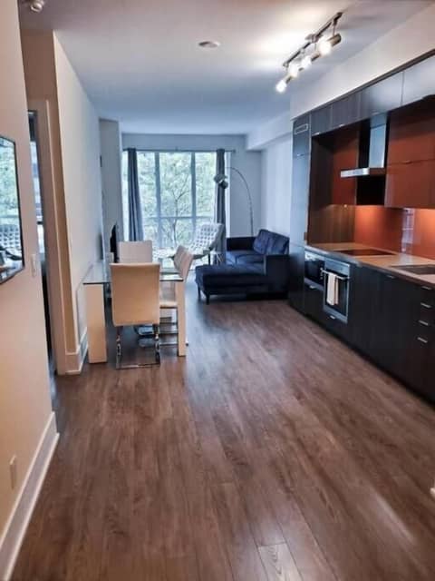 Skyline Suites - Next to MTCC, ACC & CN Tower — photo 5